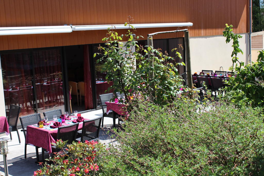 Le Champ Des Lys Hotel Amancey Exterior foto